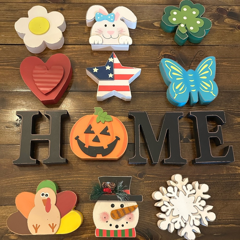 Wooden Home Decor Set- Holiday/Seasonal